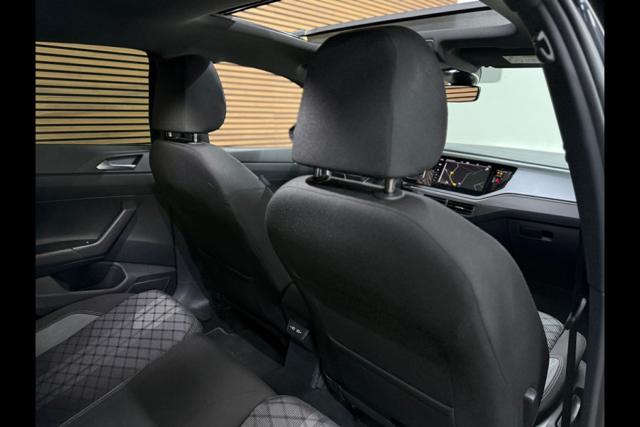 Volkswagen Taigo 1.5 TSI 3x R-Line | 18' inch | Panoramadak | Black Style | Virtual Cockpit | Matrix LED