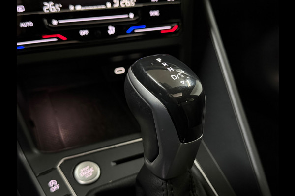 Volkswagen Taigo 1.5 TSI 3x R-Line | 18' inch | Panoramadak | Black Style | Virtual Cockpit | Matrix LED