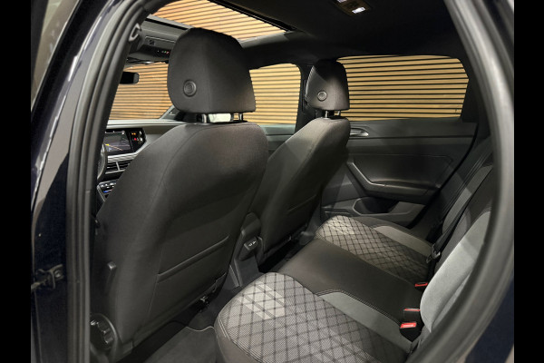 Volkswagen Taigo 1.5 TSI 3x R-Line | 18' inch | Panoramadak | Black Style | Virtual Cockpit | Matrix LED