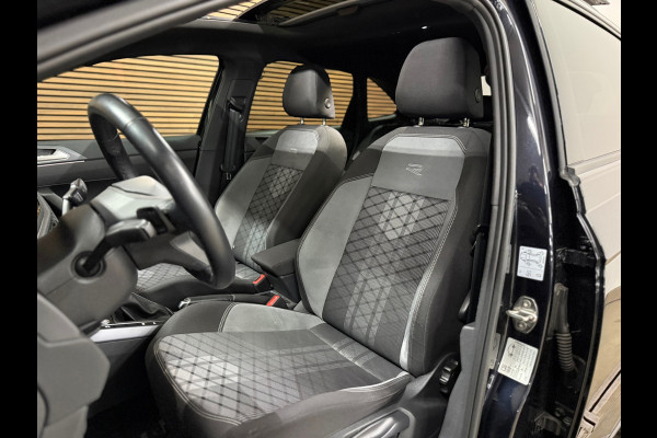 Volkswagen Taigo 1.5 TSI 3x R-Line | 18' inch | Panoramadak | Black Style | Virtual Cockpit | Matrix LED