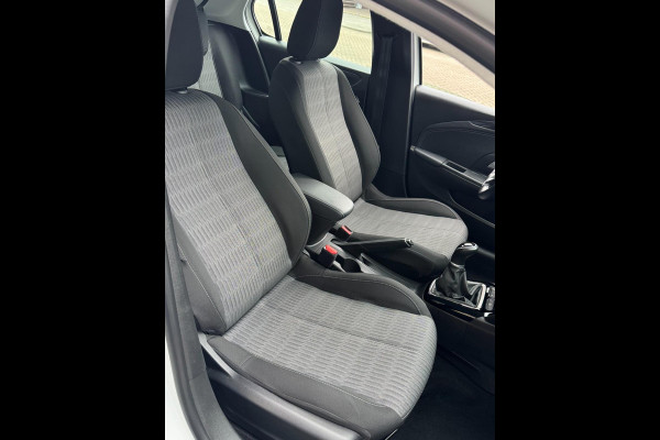 Opel Corsa 1.2 Elegance - 18.175 KM - Navigatie / Apple CarPlay I Airco I Sport velgen I PDC I Dealer onderhoud