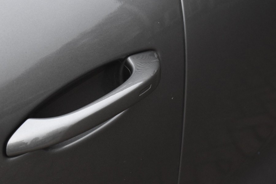 Porsche Cayenne Coupé 3.0 E-Hybrid 462pk SportDesign Techart | Pano | ACC | 22'' Wielen | PDLS+ Matrix | Alcantara dakhemel | Matrix PDLS+ |