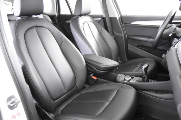 BMW X1 sDrive18i *1ste Eigenaar*Leer*Navigatie*Stoelverwarming*