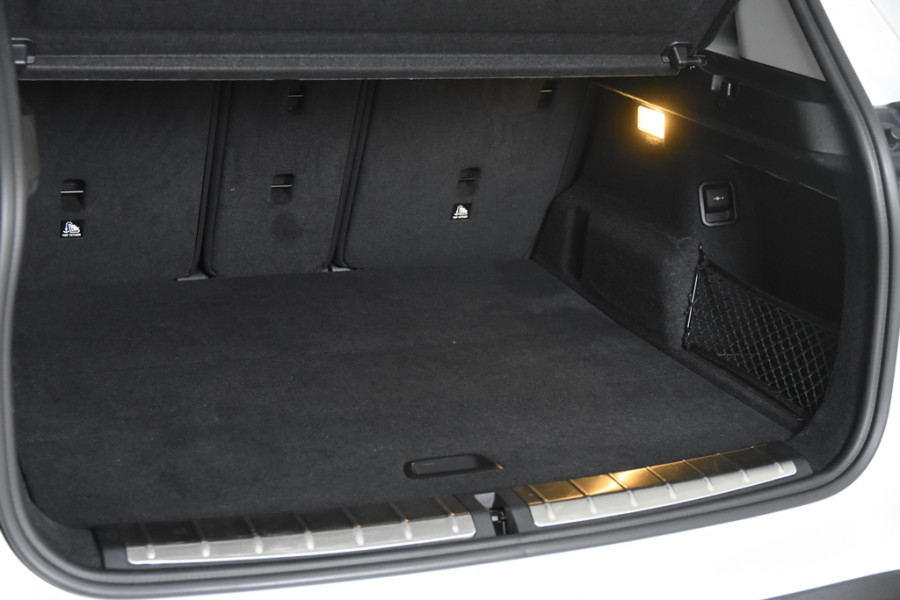 BMW X1 sDrive18i *1ste Eigenaar*Leer*Navigatie*Stoelverwarming*