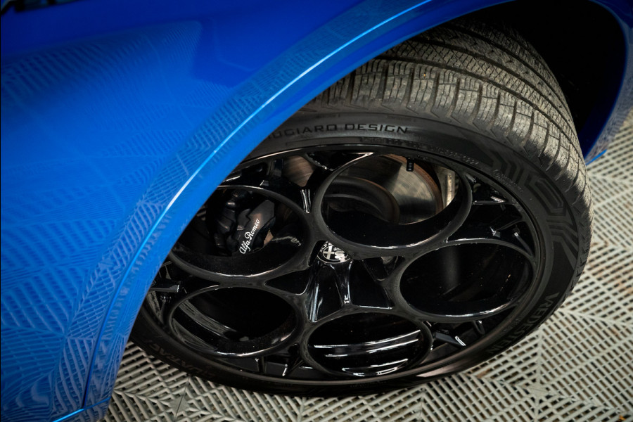 Alfa Romeo Stelvio 2.0 T AWD Veloce / 21" / Pano / Carplay / H&K / Memory / Adapt.cruise / 1e lak / VOL