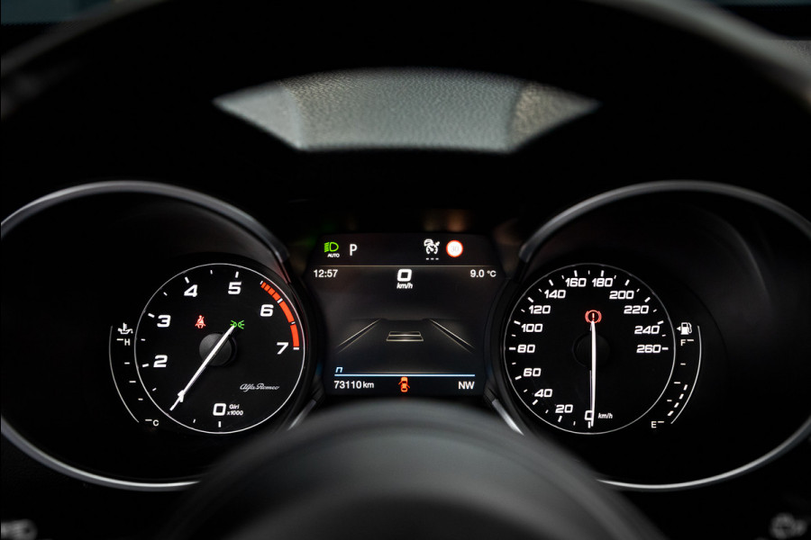 Alfa Romeo Stelvio 2.0 T AWD Veloce / 21" / Pano / Carplay / H&K / Memory / Adapt.cruise / 1e lak / VOL