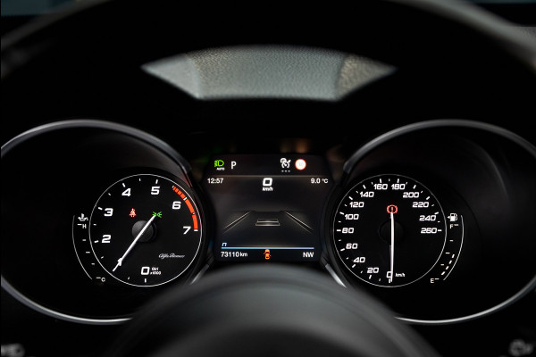 Alfa Romeo Stelvio 2.0 T AWD Veloce / 21" / Pano / Carplay / H&K / Memory / Adapt.cruise / 1e lak / VOL