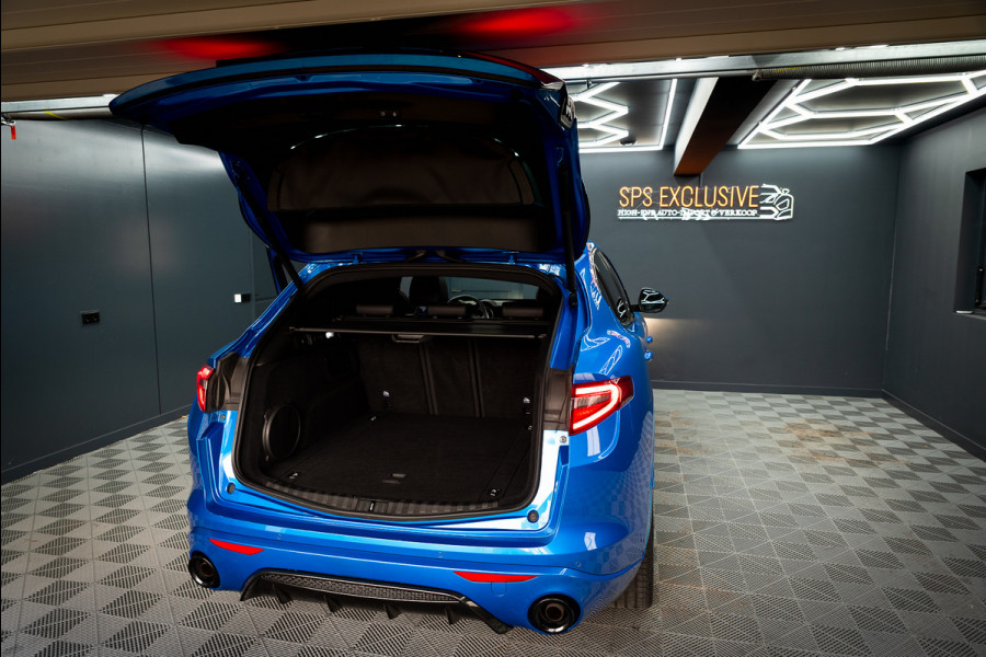 Alfa Romeo Stelvio 2.0 T AWD Veloce / 21" / Pano / Carplay / H&K / Memory / Adapt.cruise / 1e lak / VOL