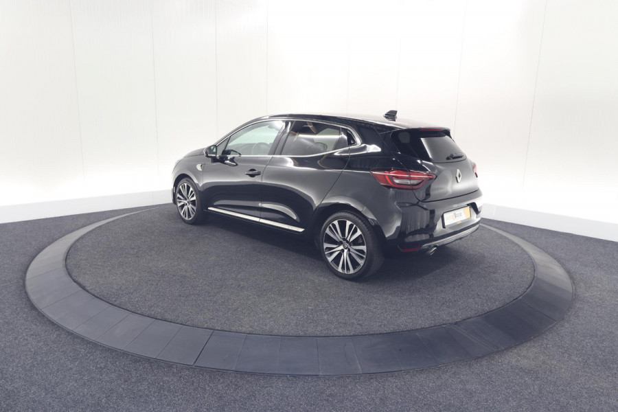 Renault Clio TCe 130 EDC Initiale Paris | Pack Winter | Camera | BOSE Audio | Dodehoekdetectie