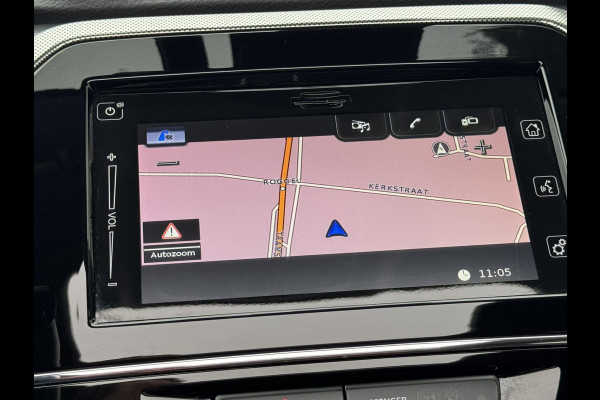 Suzuki Vitara 1.5 Hybrid Style AllGrip Adaptive cruise Climate Stoelverwarming Camera plus sensoren Apple / Android Navi