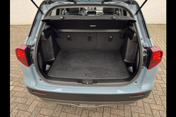 Suzuki Vitara 1.5 Hybrid Style AllGrip Adaptive cruise Climate Stoelverwarming Camera plus sensoren Apple / Android Navi