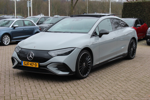 Mercedes-Benz EQE 350 AMG Line 89 kWh / Panoramadak / Camera / Achterasbesturing / Head-up / Luxe Leder / Premium Plus-pakket / Stoelventilatie + Verwarming + Massage / Navigatie / Dodehoek / DAB / ACC