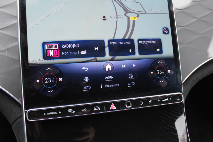 Mercedes-Benz EQE 350 AMG Line 89 kWh / Panoramadak / Camera / Achterasbesturing / Head-up / Luxe Leder / Premium Plus-pakket / Stoelventilatie + Verwarming + Massage / Navigatie / Dodehoek / DAB / ACC