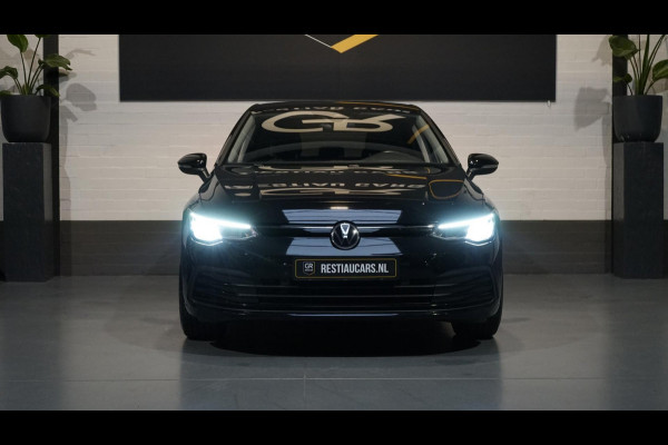 Volkswagen Golf VIII 1.5 eTSI Style AUTOMAAT-ACC-AMBIANCE-CAMERA-CRUISE-KEYLESS-NAVIGATIE-VIRTUEEL