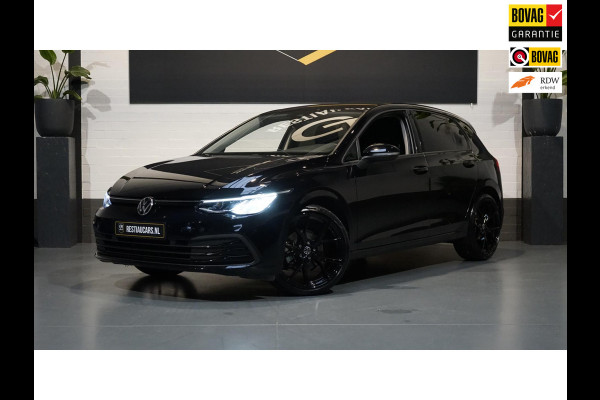 Volkswagen Golf VIII 1.5 eTSI Style AUTOMAAT-ACC-AMBIANCE-CAMERA-CRUISE-KEYLESS-NAVIGATIE-VIRTUEEL
