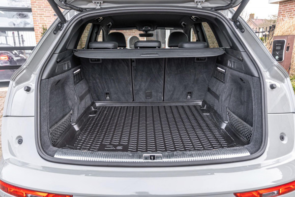Audi SQ5 3.0 TFSI Quattro Pro Line Plus | Quantum Grey Luchtvering B&O ACC 360 Camera 21'' ABT