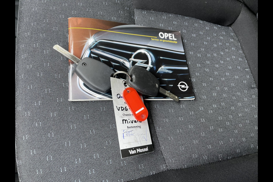 Opel Movano 2.3 Turbo 136pk L2H2 / vaste prijs rijklaar € 14.950 ex btw / euro 6 / bpm vrij / trekhaak 2500 kg / pdc achter / airco / cruise control / bijrijdersbank