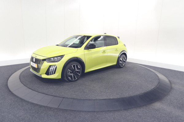 Peugeot 208 Hybrid 136 e-DCS6 GT | Camera | Apple Carplay | Parkeersensoren