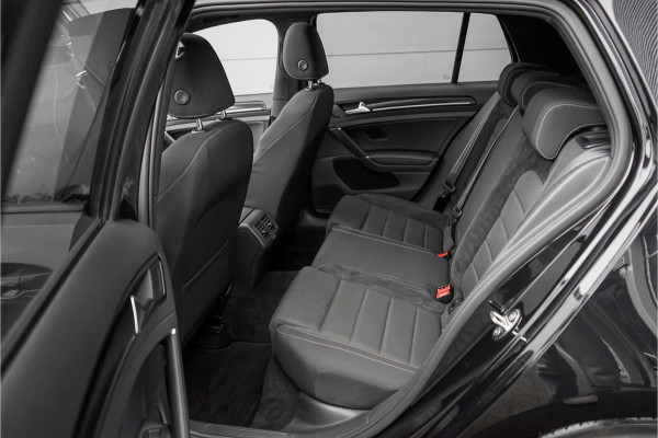 Volkswagen Golf 2.0 TSI 4Motion R Maxton Pano Dynaudio CarPlay 19"