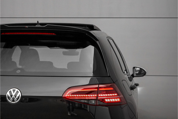 Volkswagen Golf 2.0 TSI 4Motion R Maxton Pano Dynaudio CarPlay 19"