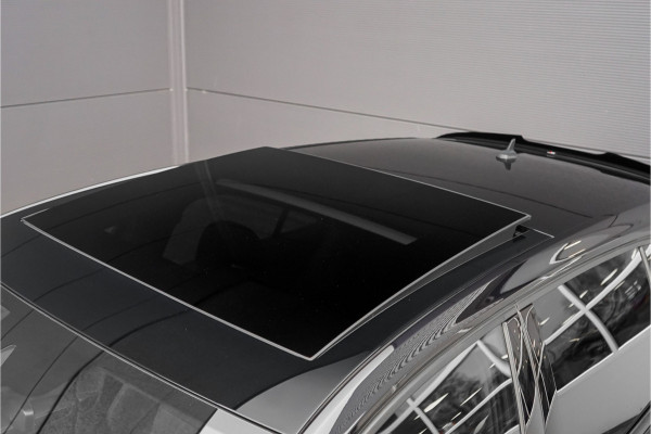 Volkswagen Golf 2.0 TSI 4Motion R Maxton Pano Dynaudio CarPlay 19"