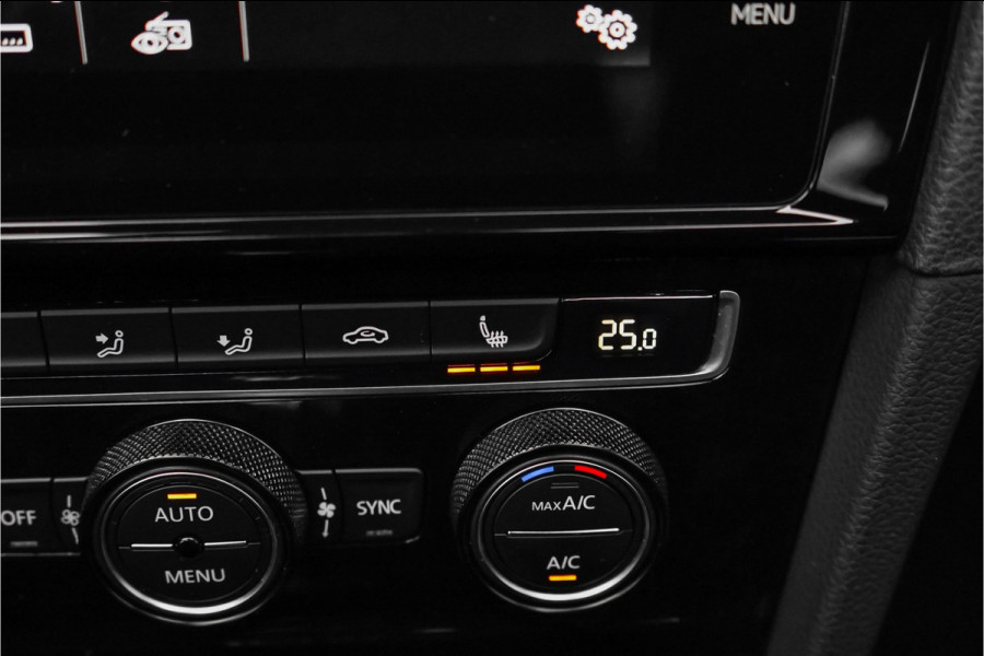 Volkswagen Golf 2.0 TSI 4Motion R Maxton Pano Dynaudio CarPlay 19"