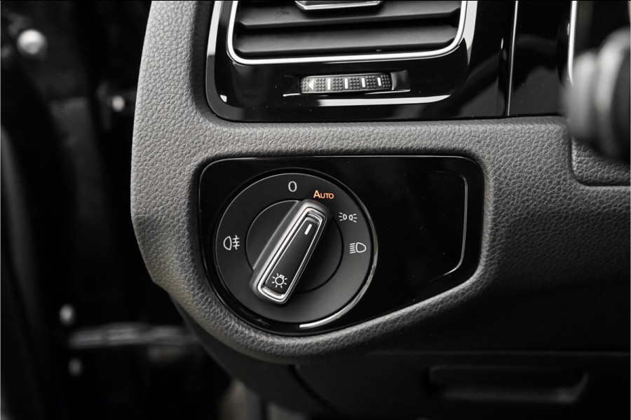 Volkswagen Golf 2.0 TSI 4Motion R Maxton Pano Dynaudio CarPlay 19"