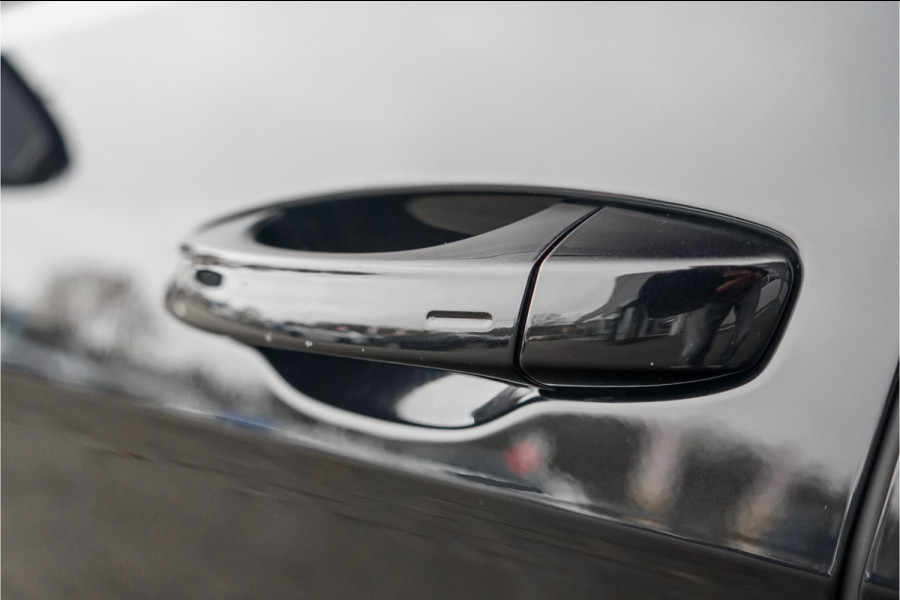 Volkswagen Golf 2.0 TSI 4Motion R Maxton Pano Dynaudio CarPlay 19"