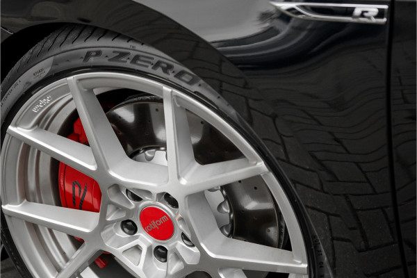 Volkswagen Golf 2.0 TSI 4Motion R Maxton Pano Dynaudio CarPlay 19"