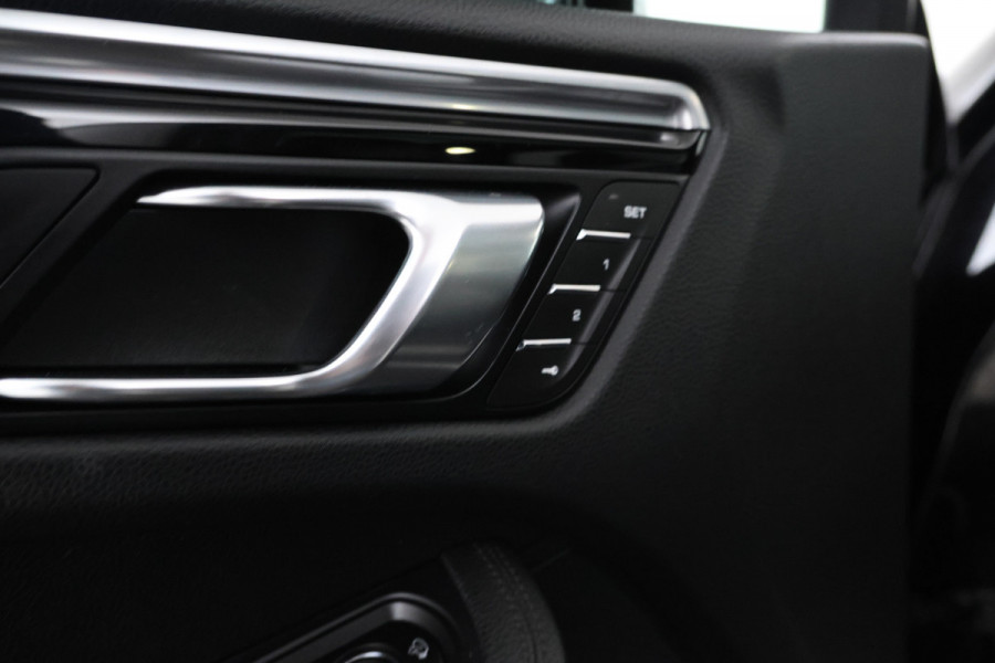 Porsche Macan 3.0 S 354PK, PDLS, Panorama, BOSE, luchtvering, trekhaak