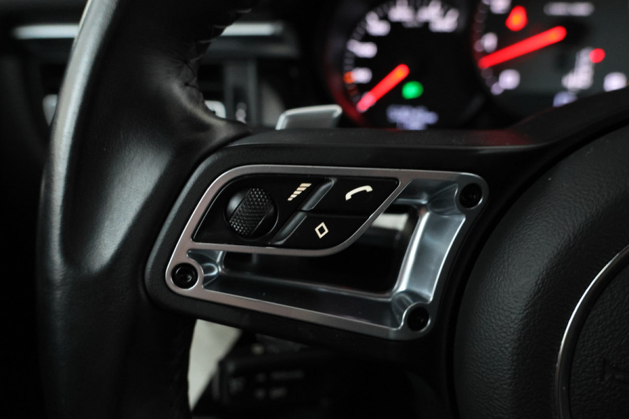Porsche Macan 3.0 S 354PK, PDLS, Panorama, BOSE, luchtvering, trekhaak