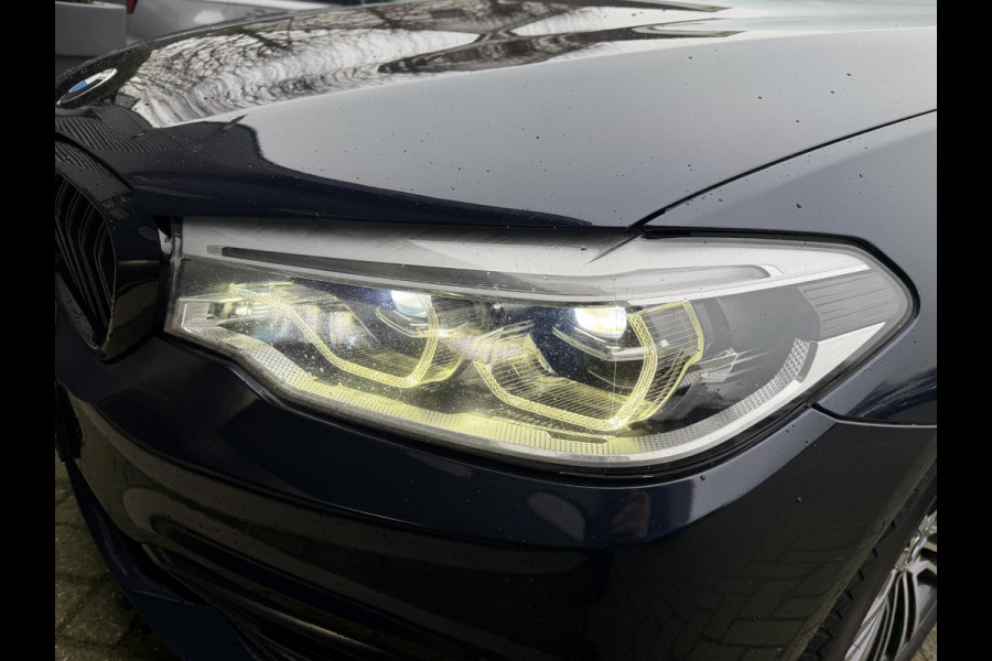 BMW 5 Serie 530e iPerformance High Executive | Head-Up Display | 360* Camera | Massage | Lederen Bekleding |