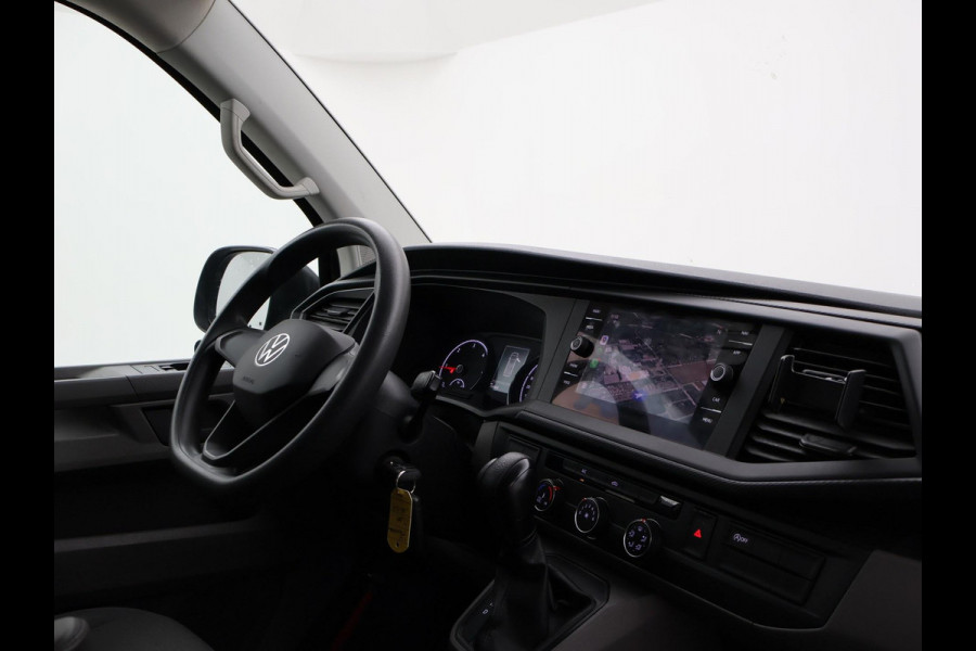 Volkswagen Transporter T6.1 2.0 TDI 150 PK DSG AUT. L2H1 + 18 INCH | LED | APPLE CARPLAY | COMFORTSTOELEN | NAVIGATIE