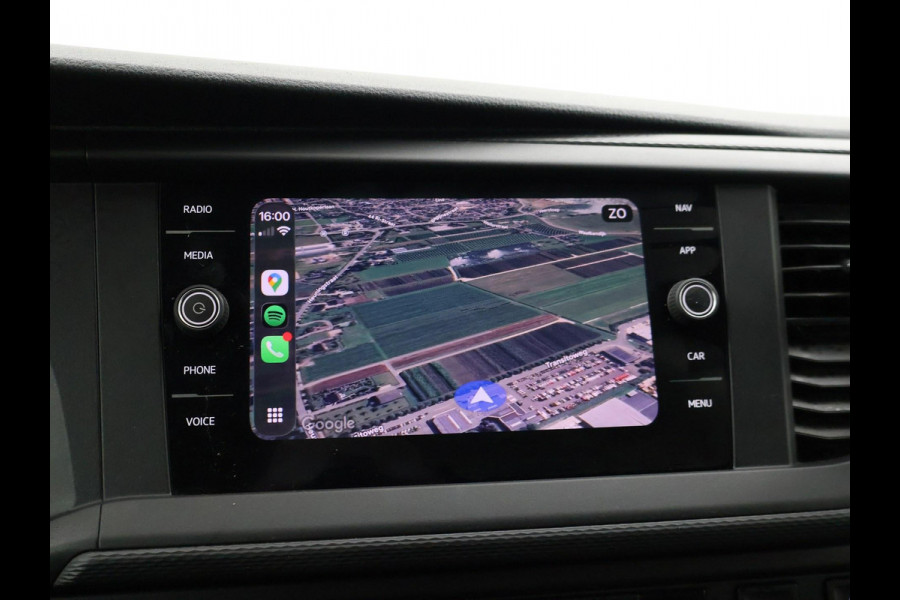 Volkswagen Transporter T6.1 2.0 TDI 150 PK DSG AUT. L2H1 + 18 INCH | LED | APPLE CARPLAY | COMFORTSTOELEN | NAVIGATIE