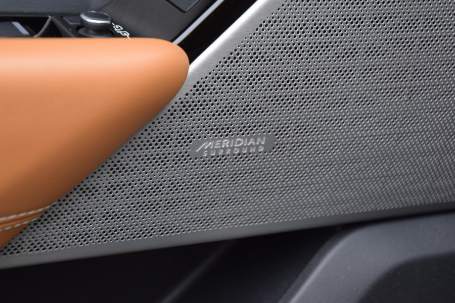 Land Rover Range Rover Velar P250 Turbo AWD R-Dynamic HSE