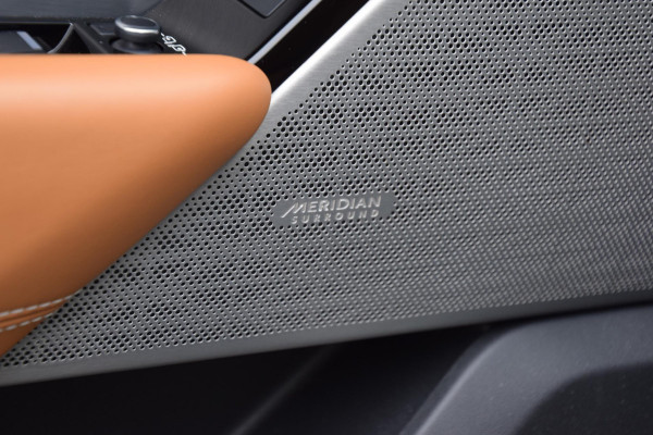 Land Rover Range Rover Velar P250 Turbo AWD R-Dynamic HSE