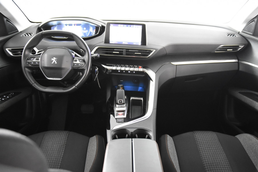 Peugeot 5008 Active 130 *Navigatie*Trekhaak*Park Assist*Carplay*