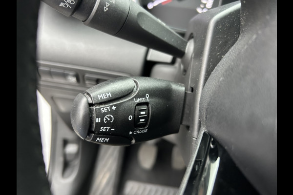 Citroën C3 Aircross 1.2 110pk Feel Navi, Carplay, PDC, Clima