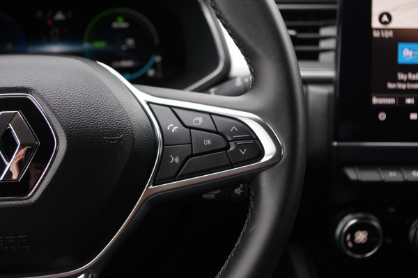 Renault Captur 1.6 E-Tech full hybrid 145 techno, Camera, Climate Control, LED