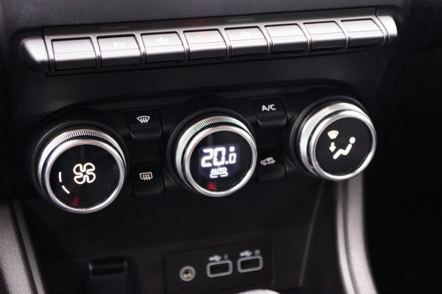 Renault Captur 1.6 E-Tech full hybrid 145 techno, Camera, Climate Control, LED