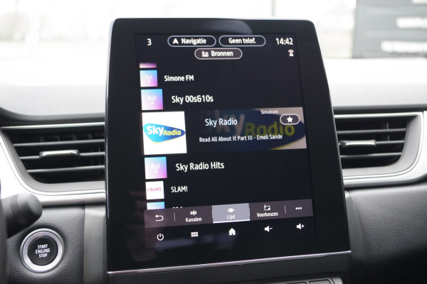 Renault Captur 1.6 E-Tech full hybrid 145 techno, Camera, Climate Control, LED