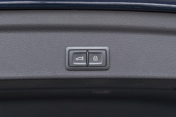 Audi Q3 Sportback 45 TFSI e S Edition 245 PK | Navarra Black Optic 3x S-Line Virtual Stoel/Stuurverw. 20''