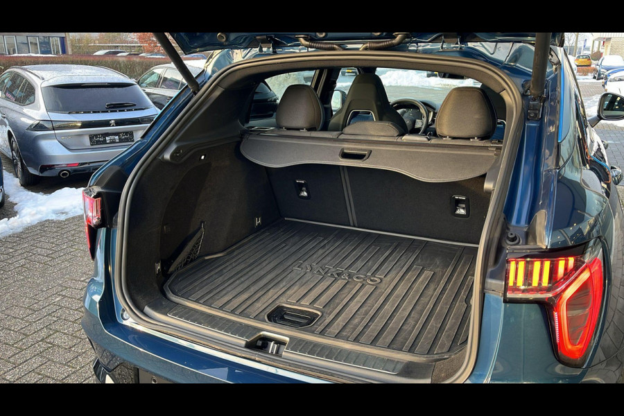 Lynk & Co 01 1.5 | 261 pk | PHEV | 360 Camera | Adaptieve Cruise | Elek. Achterklep | Panorama dak | Stoelverwarming | 1.800kg Trekgewicht