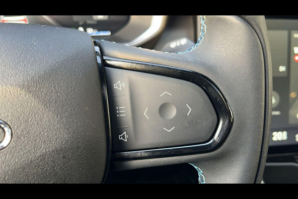 Lynk & Co 01 1.5 | 261 pk | PHEV | 360 Camera | Adaptieve Cruise | Elek. Achterklep | Panorama dak | Stoelverwarming | 1.800kg Trekgewicht