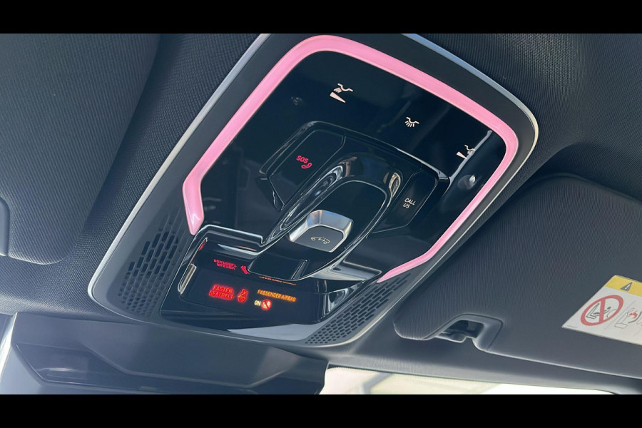 Lynk & Co 01 1.5 | 261 pk | PHEV | 360 Camera | Adaptieve Cruise | Elek. Achterklep | Panorama dak | Stoelverwarming | 1.800kg Trekgewicht