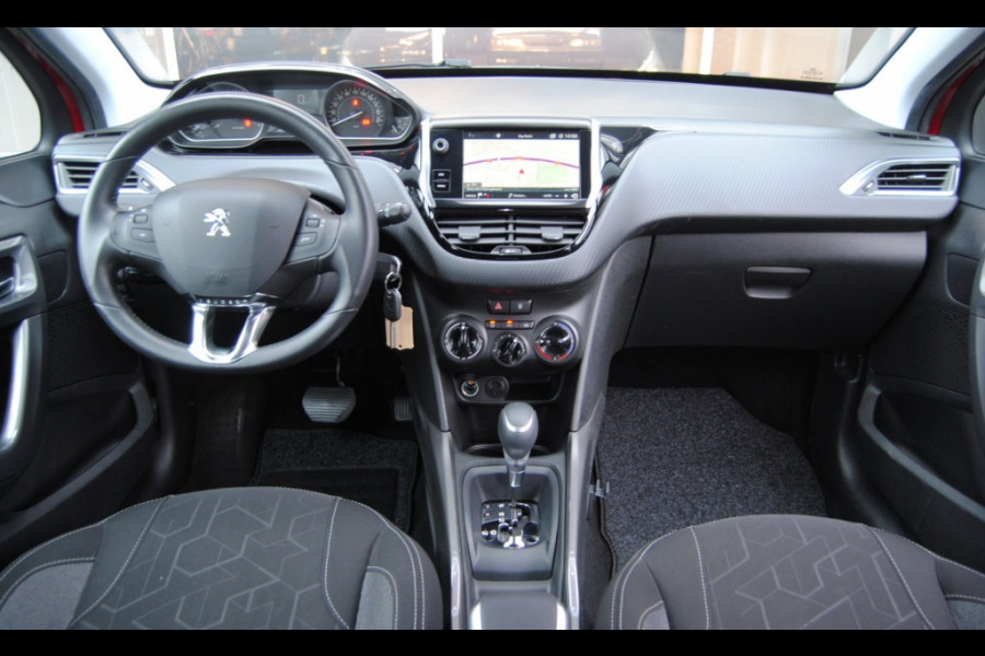 Peugeot 2008 1.2 PureT. Blue Lion | NAV | Apple Carplay | Cruise | Automaat