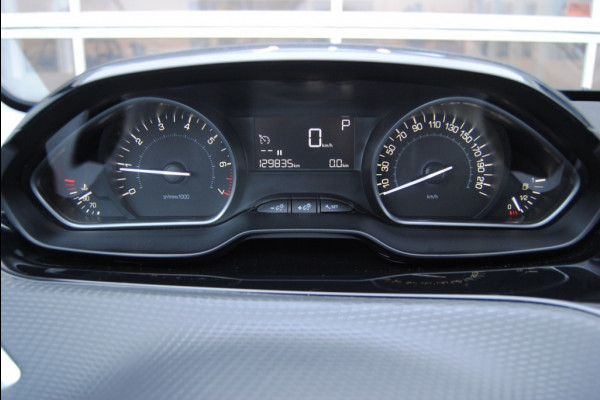 Peugeot 2008 1.2 PureT. Blue Lion | NAV | Apple Carplay | Cruise | Automaat