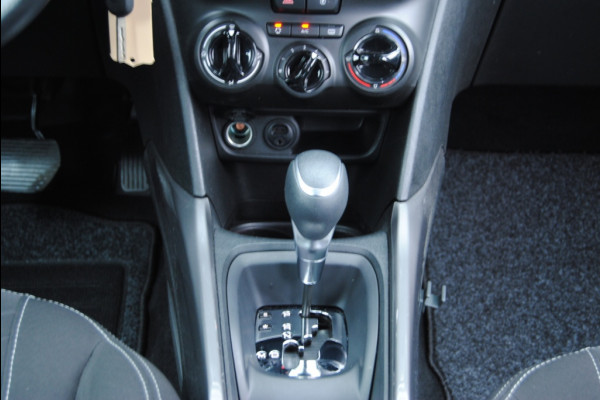 Peugeot 2008 1.2 PureT. Blue Lion | NAV | Apple Carplay | Cruise | Automaat