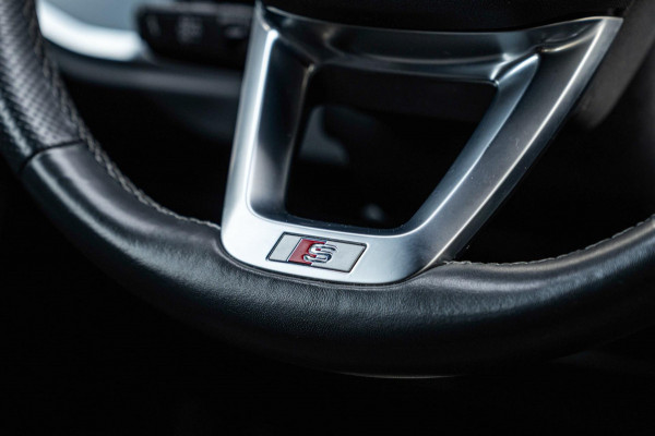 Audi Q3 Sportback 45 TFSI e S Edition 245 PK | Navarra Black Optic 3x S-Line Virtual Stoel/Stuurverw. 20''