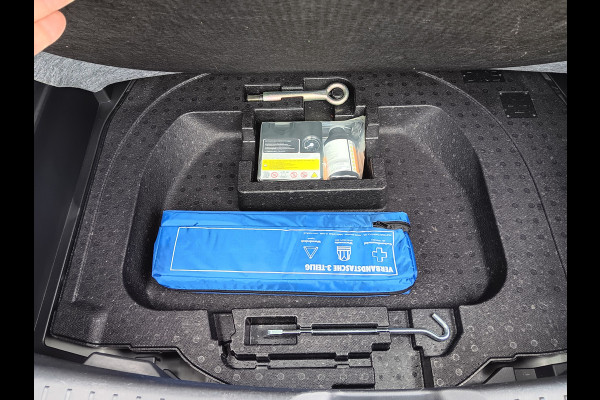 Mazda CX-3 2.0 SkyActiv-G 120 GT-M Line AUTOMAAT, Navi, Clima, Head-up, 18" etc. incl. 12 MND BOVAGGARANTIE